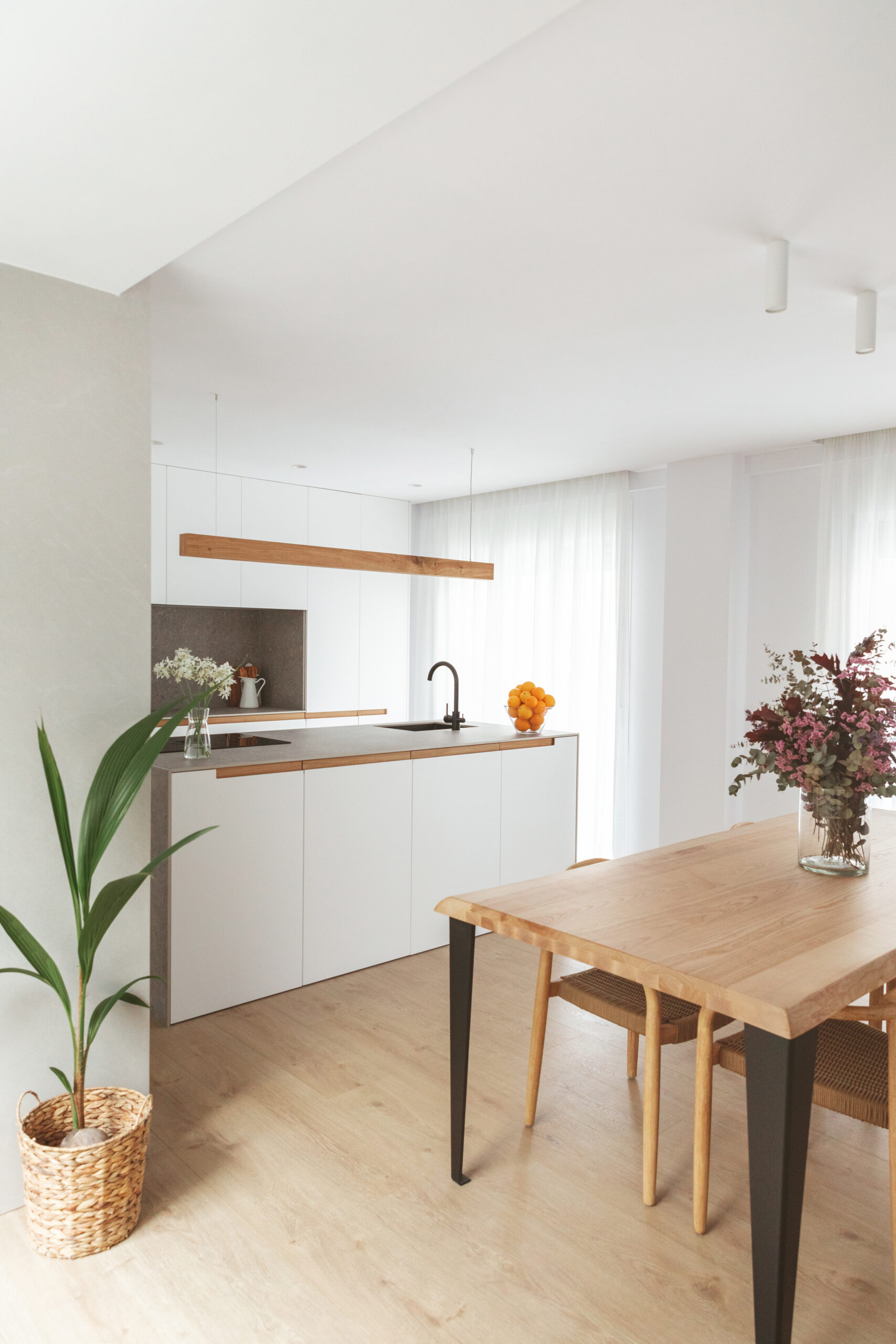 Vivienda Adhoc cocina y comedor